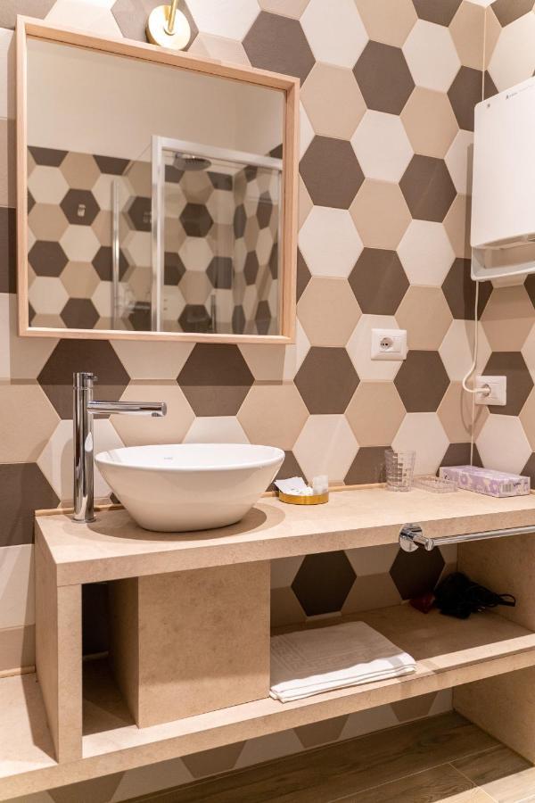 Hotel Mama House à Milan Extérieur photo
