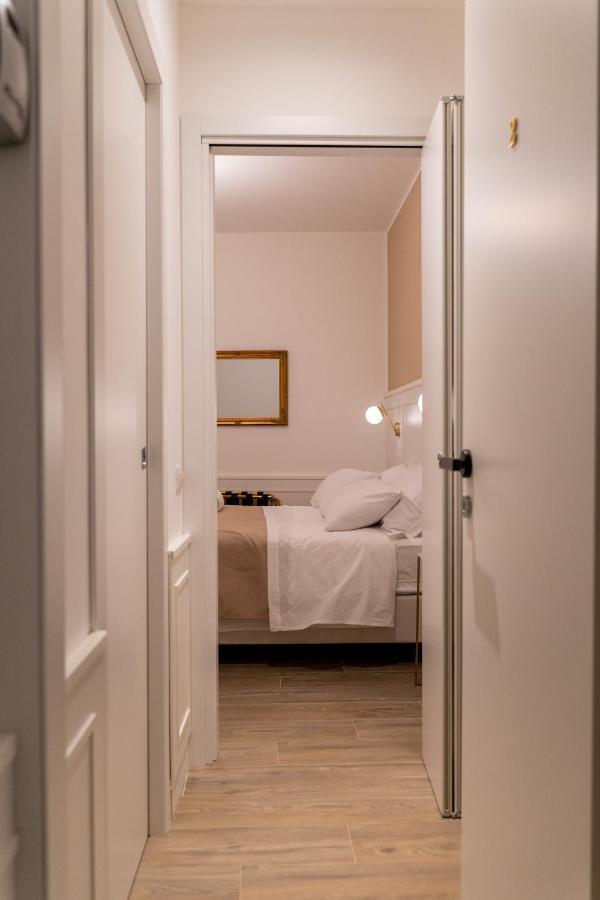 Hotel Mama House à Milan Extérieur photo