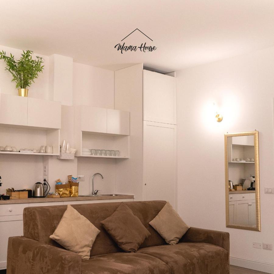 Hotel Mama House à Milan Extérieur photo